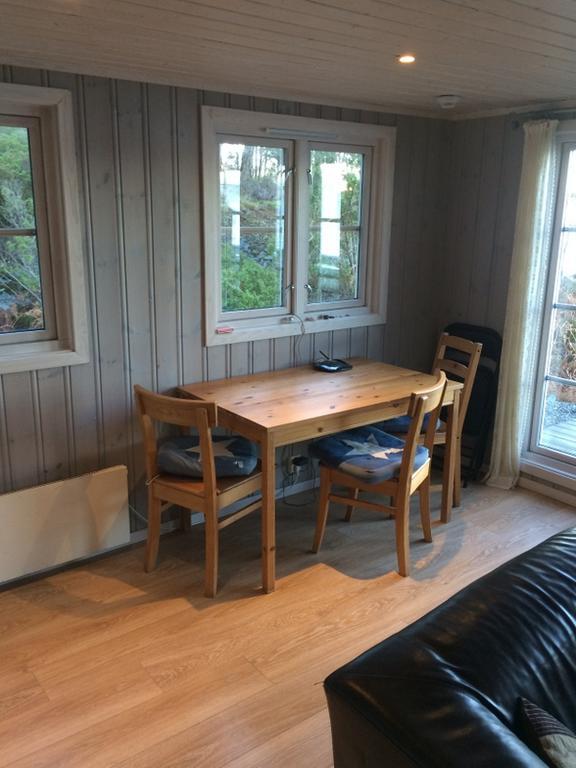 Sponavik Camping Hotel Stord Buitenkant foto